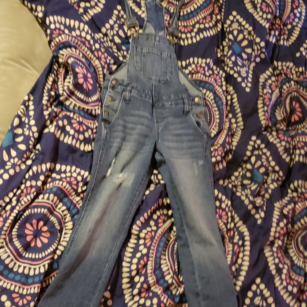 Cute overall Jean's